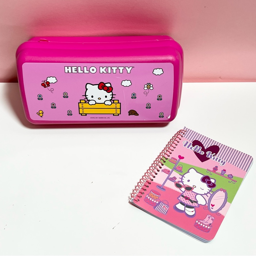 Y2K 2000s mcbling Sanrio hello Kitty school supplies set